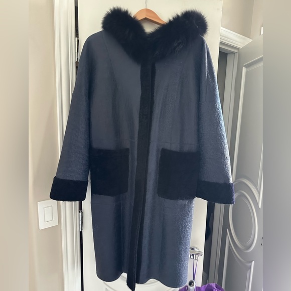 Navy real fur coat NWT!